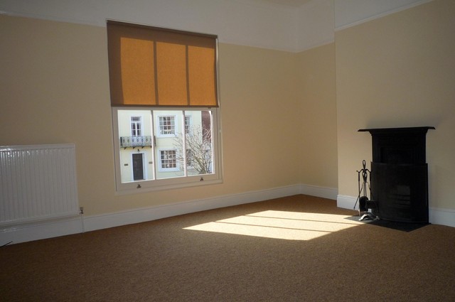  Image of 3 bedroom Detached house to rent in Old Commercial Road Portsmouth PO1 at Portsmouth, PO1 4QH