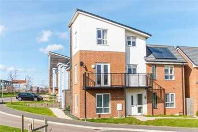  Image of 3 bedroom Semi-Detached house for sale in Oldfield Road Bromsgrove B61 at Oldfield Road  Sidemoor, B61 8BB