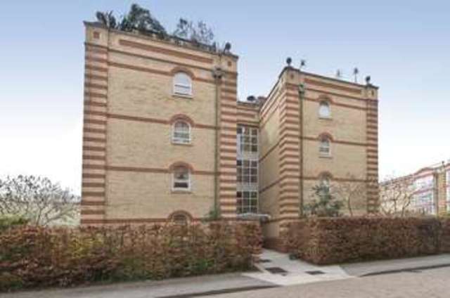  Image of 2 bedroom Flat to rent in Oriel Drive London SW13 at Oriel Drive  Harrods Village, SW13 8HG