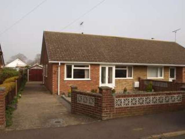  Image of 2 bedroom Detached house for sale in Kingston Close Lowestoft NR33 at Pakefield Lowestoft Suffolk, NR33 7DR