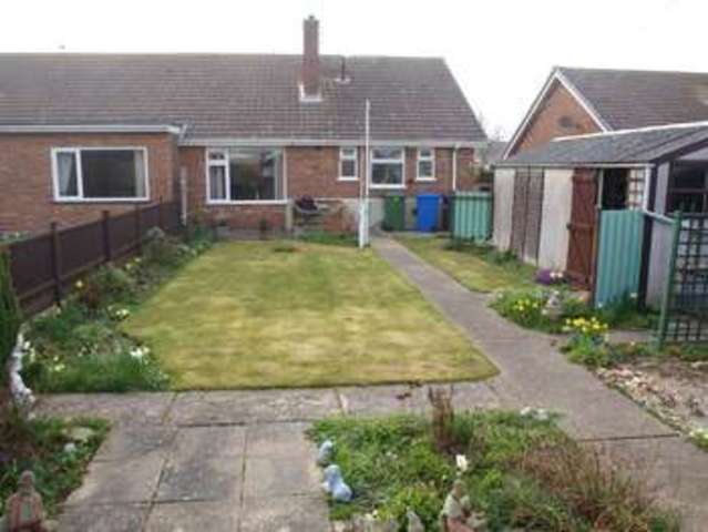  Image of 2 bedroom Detached house for sale in Kingston Close Lowestoft NR33 at Pakefield Lowestoft Suffolk, NR33 7DR