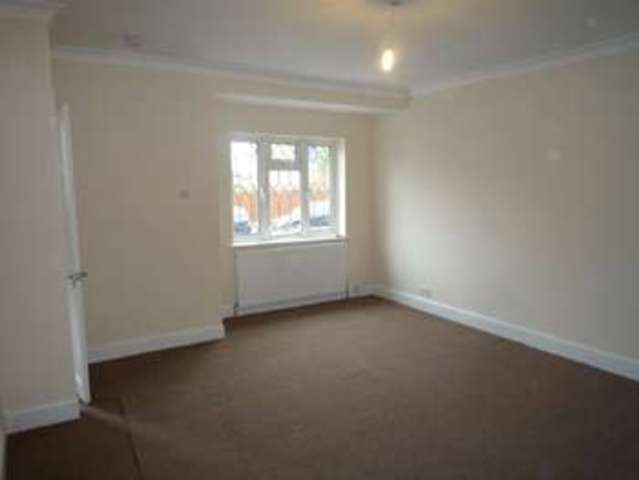  Image of 3 bedroom Detached house to rent in Parkhurst Road Sutton SM1 at Sutton, SM1 3RZ