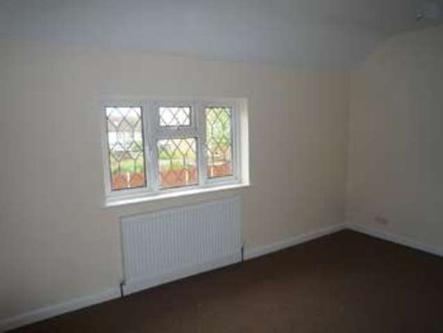  Image of 3 bedroom Detached house to rent in Parkhurst Road Sutton SM1 at Sutton, SM1 3RZ