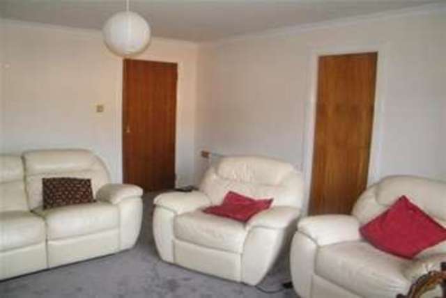  Image of 2 bedroom Flat to rent in Parsonage Square Glasgow G4 at Glasgow, G4 0TA