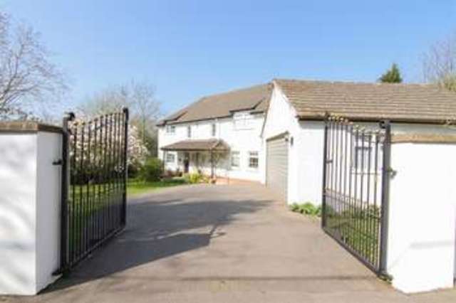  Image of 4 bedroom Detached house for sale in Pen-Y-Turnpike Road Dinas Powys CF64 at Dinas Powys  Dinas Powys, CF64 4HG