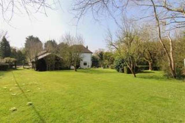  Image of 4 bedroom Detached house for sale in Pen-Y-Turnpike Road Dinas Powys CF64 at Dinas Powys  Dinas Powys, CF64 4HG