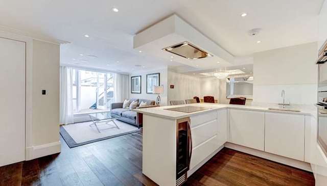 Image of 2 bedroom Apartment to rent in Park Walk London SW10 at Park Walk Chelsea London, SW10 0AJ