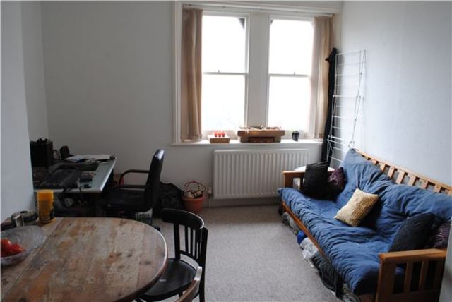  Image of 2 bedroom Flat for sale in Pevensey Road St. Leonards-on-Sea TN38 at East Sussex, TN38 0LS