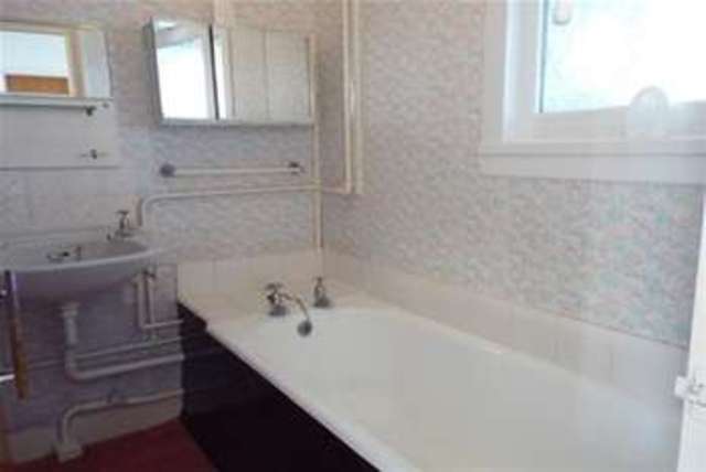  Image of 3 bedroom Terraced house to rent in Pilling Park Road Norwich NR1 at Norwich, NR1 4PA