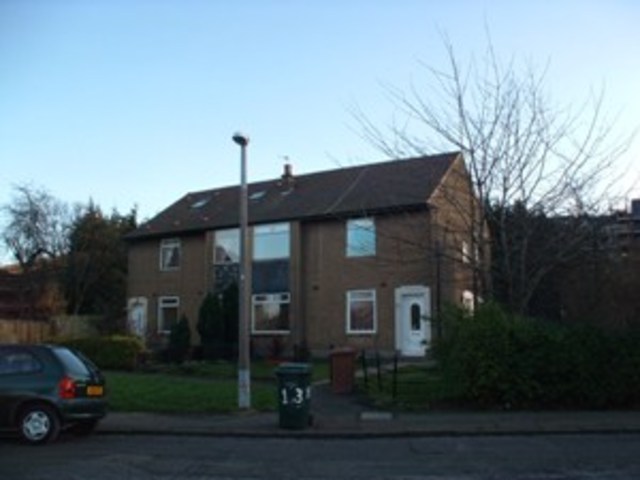 Image of 2 bedroom Flat to rent in Pilton Avenue Edinburgh EH5 at Pilton Edinburgh Edinburgh, EH5 2HP
