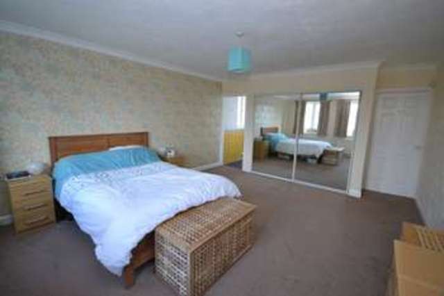  Image of 4 bedroom Detached house for sale in Pledwick Lane Wakefield WF2 at Sandal Wakefield West Yorkshire, WF2 6DN