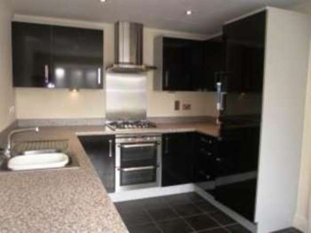 Image of 4 bedroom Semi-Detached house for sale in Plover Road Leighton Buzzard LU7 at Leighton Buzzard Bedfordshire Billington, LU7 4AW