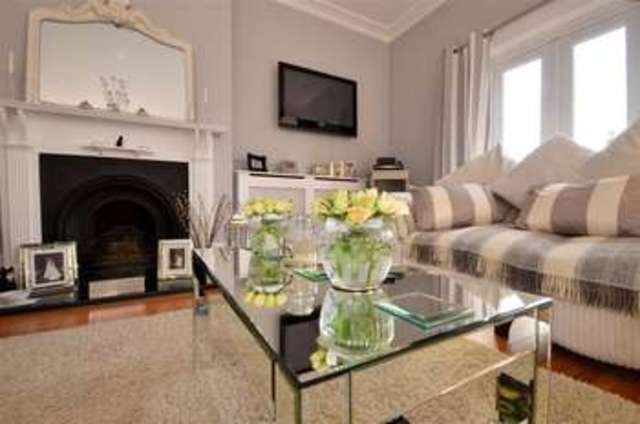  Image of 2 bedroom Ground Flat for sale in Queens Road Crowborough TN6 at Crowborough East Sussex Crowborough, TN6 1EH