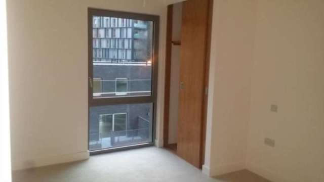  Image of 2 bedroom Apartment to rent in Rathbone Market Barking Road London E16 at Rathbone Market Canning Town London, E16 1EH