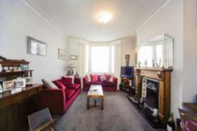  Image of 3 bedroom Terraced house for sale in Ravenscroft Road Beckenham BR3 at Beckenham  Beckenham, BR3 4TN