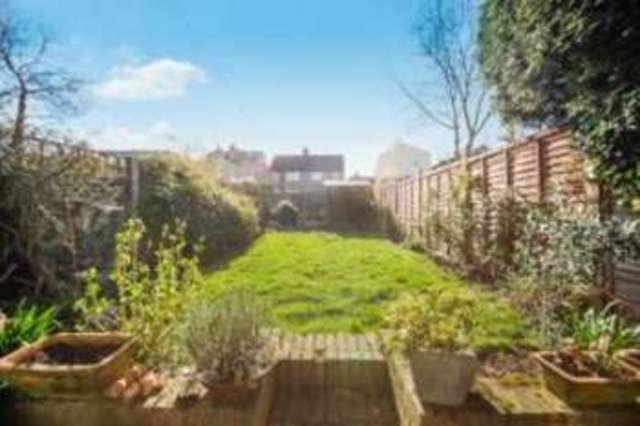  Image of 3 bedroom Terraced house for sale in Ravenscroft Road Beckenham BR3 at Beckenham  Beckenham, BR3 4TN