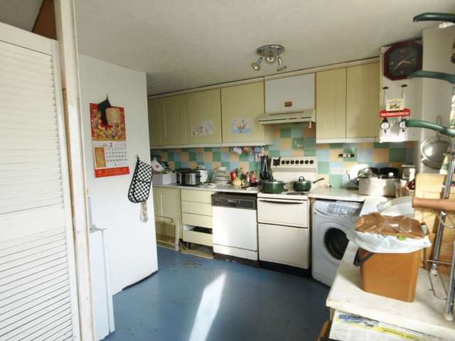  Image of 3 bedroom Semi-Detached house for sale in Ray Road Bicester OX26 at Ray Road  Bicester, OX26 2AF