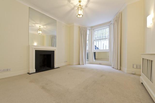  Image of 1 bedroom Flat for sale in Redcliffe Square London SW10 at Redcliffe Square  London, SW10 9BN