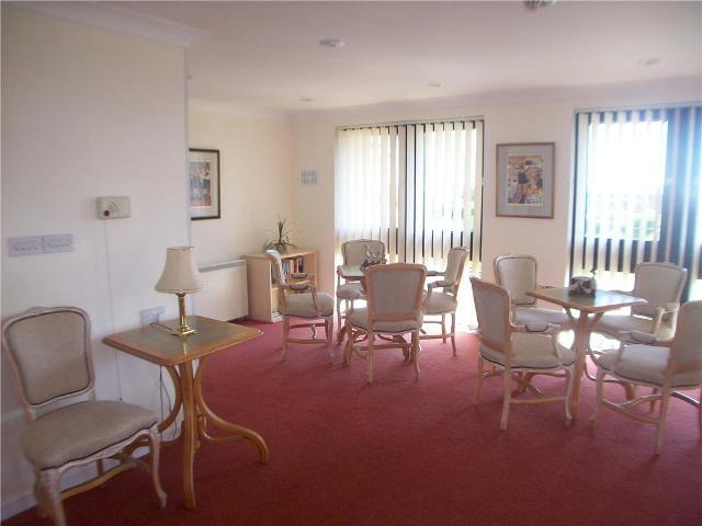  Image of 1 bedroom Apartment to rent in Lansdowne Gardens Bournemouth BH1 at Restharrow Lansdowne Gardens Bournemouth, BH1 1QR
