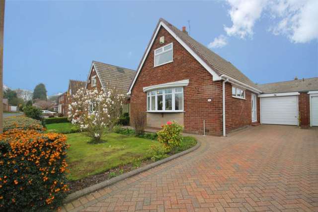  Image of 4 bedroom Detached house for sale in Reynolds Drive Over Hulton Bolton BL5 at Reynolds Drive Over Hulton Bolton, BL5 1HE