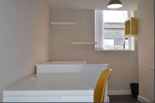  Image of 7 bedroom Detached house to rent in Rhymney Street Cardiff CF24 at Rhymney Street Cathays Cardiff, CF24 4DJ