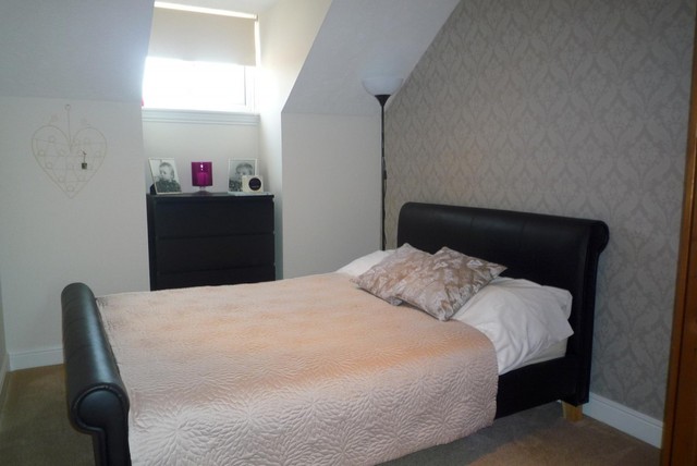  Image of 3 bedroom Detached house to rent in Robin Road Burgess Hill RH15 at Burgess Hill, RH15 9XX