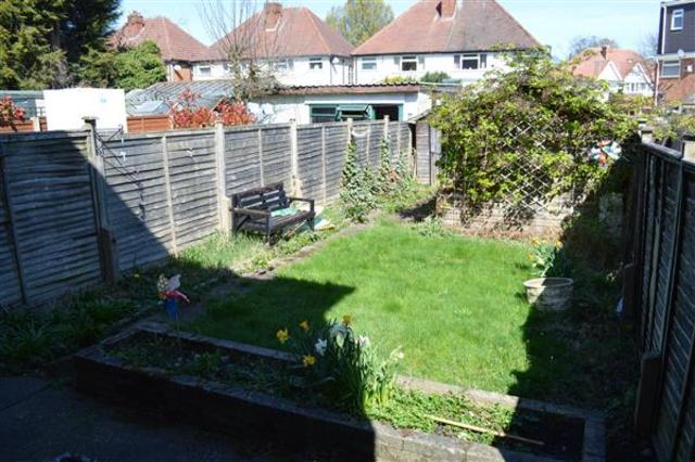  Image of 2 bedroom End of Terrace to rent in Rockingham Road Yardley Birmingham B25 at Yardley, B25 8RG