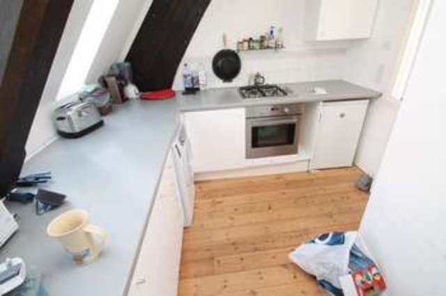 Image of 1 bedroom Property to rent in Braggs Lane St. Philips Bristol BS2 at Braggs Lane St Judes Bristol, BS2 0DE