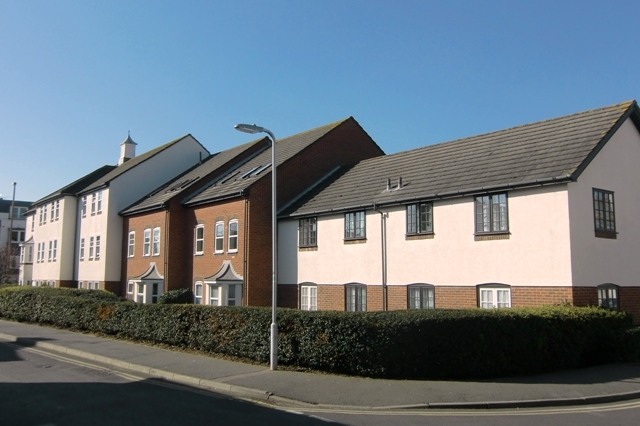  Image of 1 bedroom Apartment to rent in Gloucester Road Littlehampton BN17 at Rose Court Gloucester Road Littlehampton, BN17 7EL