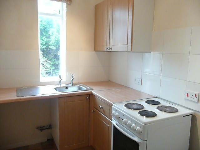  Image of Studio flat to rent in Rowlands Road Worthing BN11 at Worthing, BN11 3JU