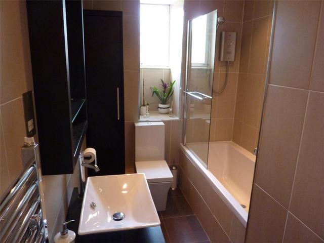  Image of 2 bedroom Flat to rent in Royal Terrace Glasgow G3 at Park Glasgow Glasgow, G3 7NT