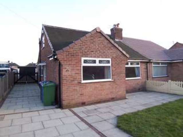  Image of 4 bedroom Detached house to rent in Rozel Crescent Great Sankey Warrington WA5 at Rozel Crescent Great Sankey Warrington, WA5 1JJ