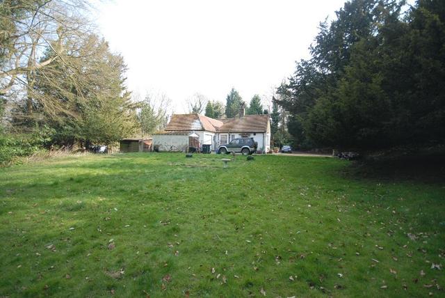  Image of Detached house for sale in Salmons Lane Whyteleafe CR3 at Whyteleafe  Surrey, CR3 0AN
