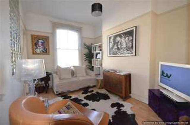  Image of 1 bedroom Flat to rent in Sandringham Road London E8 at Hackney, E8 2LL