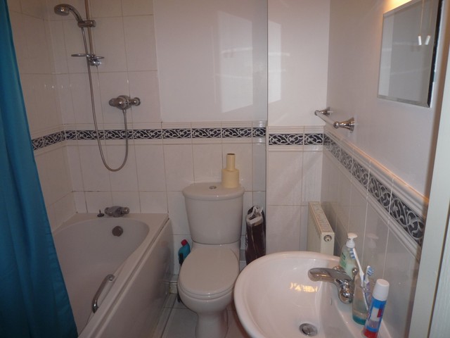  Image of 1 bedroom Flat to rent in Boundary Walk Knowle Fareham PO17 at Knowle  Fareham, PO17 5GF
