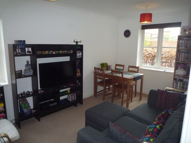  Image of 1 bedroom Flat to rent in Boundary Walk Knowle Fareham PO17 at Knowle  Fareham, PO17 5GF