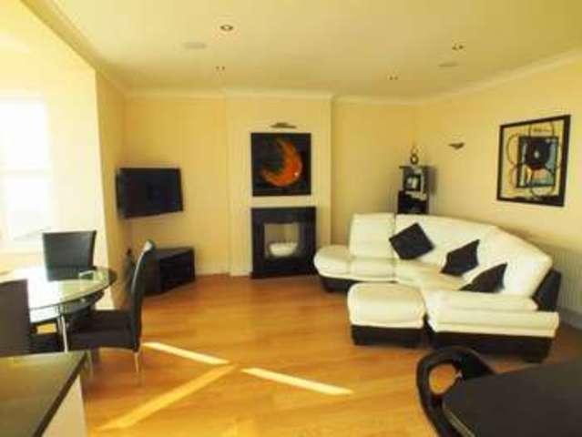  Image of 2 bedroom Flat for sale in East Walk Seaton EX12 at East Walk  Seaton, EX12 2NP