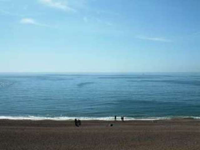  Image of 2 bedroom Flat for sale in East Walk Seaton EX12 at East Walk  Seaton, EX12 2NP