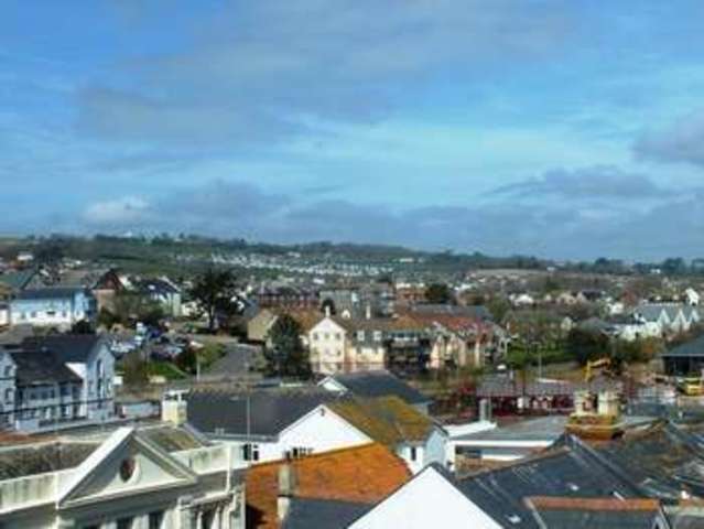 Image of 2 bedroom Flat for sale in East Walk Seaton EX12 at East Walk  Seaton, EX12 2NP