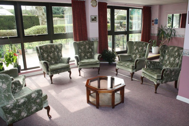  Image of 1 bedroom Studio flat to rent in Homesdale Road Bromley BR2 at Sheridan Lodge 12-18 Homesdale Road Bromley, BR2 9SU