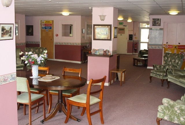  Image of 1 bedroom Studio flat to rent in Homesdale Road Bromley BR2 at Sheridan Lodge 12-18 Homesdale Road Bromley, BR2 9SU