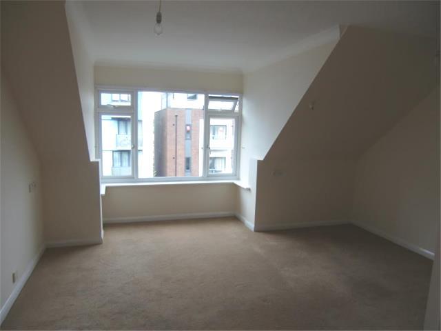  Image of Studio flat to rent in Homesdale Road Bromley BR2 at Sheridan Lodge 12-18 Homesdale Road Bromley, BR2 9SU
