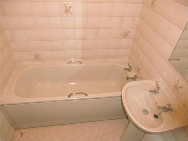  Image of Studio flat to rent in Homesdale Road Bromley BR2 at Sheridan Lodge 12-18 Homesdale Road Bromley, BR2 9SU