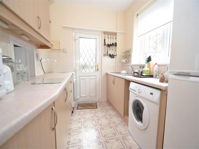  Image of 3 bedroom Flat to rent in Silverknowes Parkway Edinburgh EH4 at Silverknowes Edinburgh Edinburgh, EH4 5LA