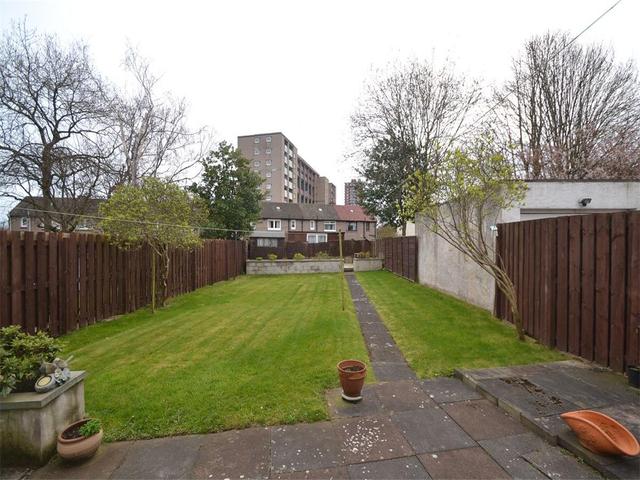  Image of 3 bedroom Flat to rent in Silverknowes Parkway Edinburgh EH4 at Silverknowes Edinburgh Edinburgh, EH4 5LA