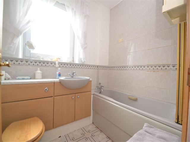  Image of 3 bedroom Flat to rent in Silverknowes Parkway Edinburgh EH4 at Silverknowes Edinburgh Edinburgh, EH4 5LA