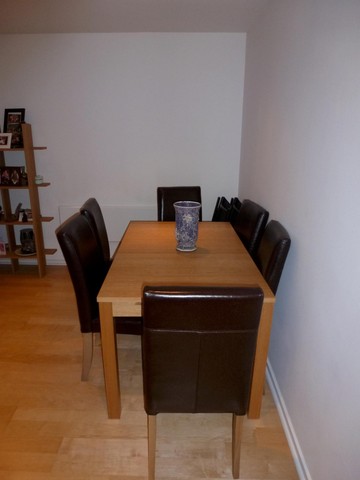  Image of 2 bedroom Apartment to rent in Channel Way Ocean Village Southampton SO14 at 33 Channel Way Southampton, SO14 3JF