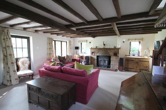  Image of 3 bedroom Detached house for sale in Sissinghurst Road Sissinghurst Cranbrook TN17 at Sissinghurst, TN17 2JA