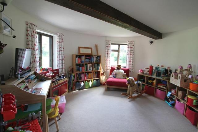  Image of 3 bedroom Detached house for sale in Sissinghurst Road Sissinghurst Cranbrook TN17 at Sissinghurst, TN17 2JA