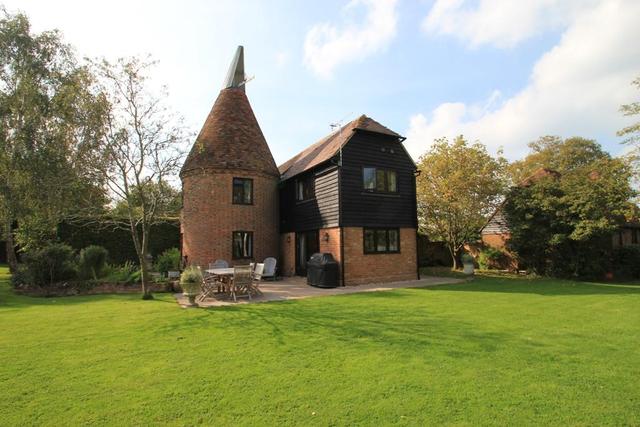  Image of 3 bedroom Detached house for sale in Sissinghurst Road Sissinghurst Cranbrook TN17 at Sissinghurst, TN17 2JA